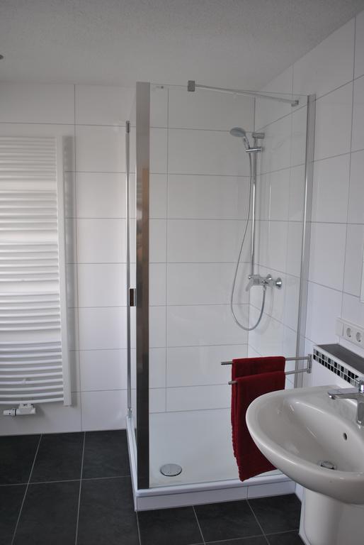 Ferienhaus Rauwolf Mit 2 Ferienwohnungen Roschbach Kültér fotó